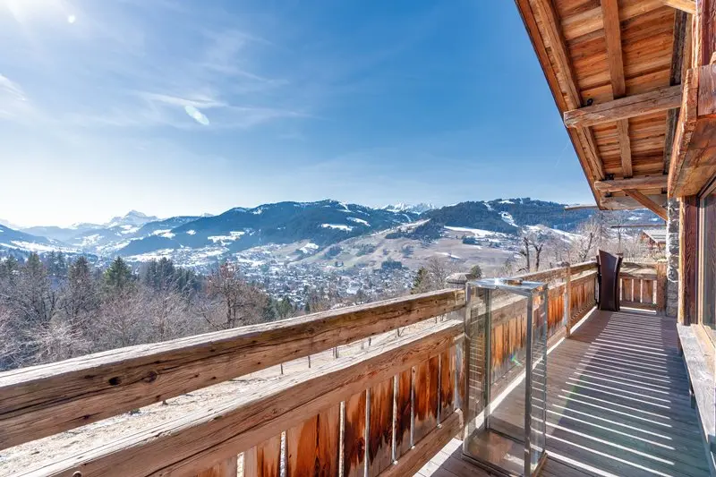 Chalet Sun Arbois balcony